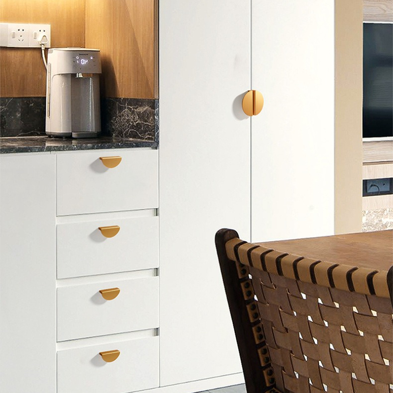 มือจับตู้ครึ่งวงกลมสีดำทองแบบเ - Furniture Hardware Wholesale บทวิจารณ์และราคา